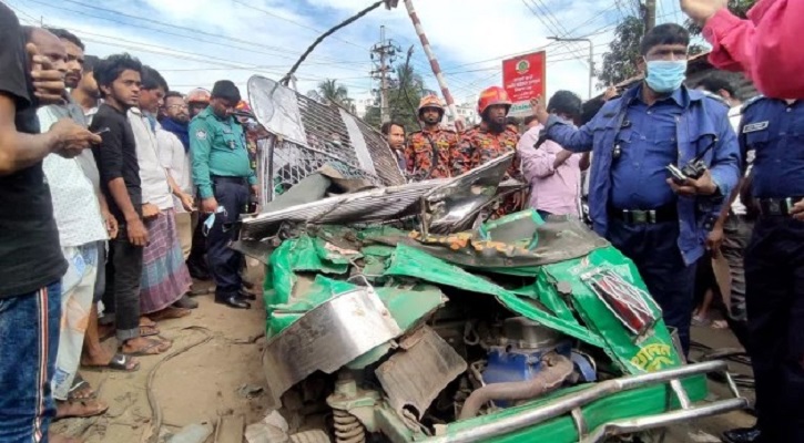 চট্টগ্রামে ত্রিমুখী সংঘর্ষ, পুলিশসহ নিহত ৩