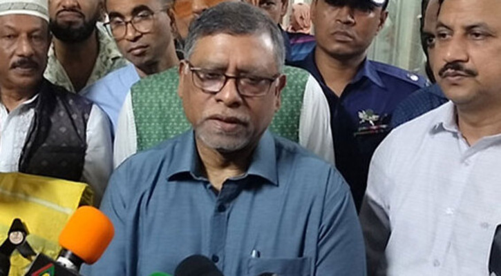 ডেঙ্গু রোগী বেড়ে যাওয়ায় স্যালাইনের ঘাটতি দেখা দিয়েছে : স্বাস্থ্যমন্ত্রী