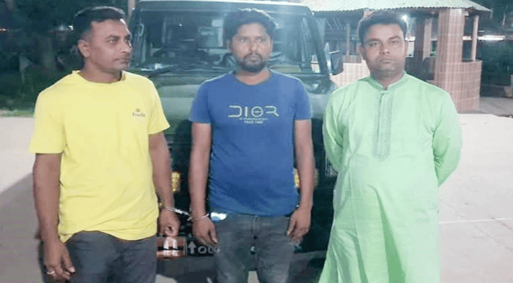 সিংড়ায় ধানের ট্রাকে চাঁদাবাজি, বিএনপি নেতাসহ আটক ৩