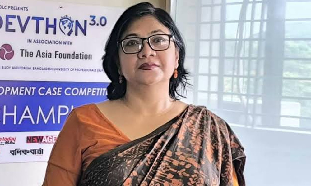 রেজিস্ট্রারের দায়িত্বে উপাচার্য, বিতর্কিত ঘটনার তদন্তে কমিটি গঠন