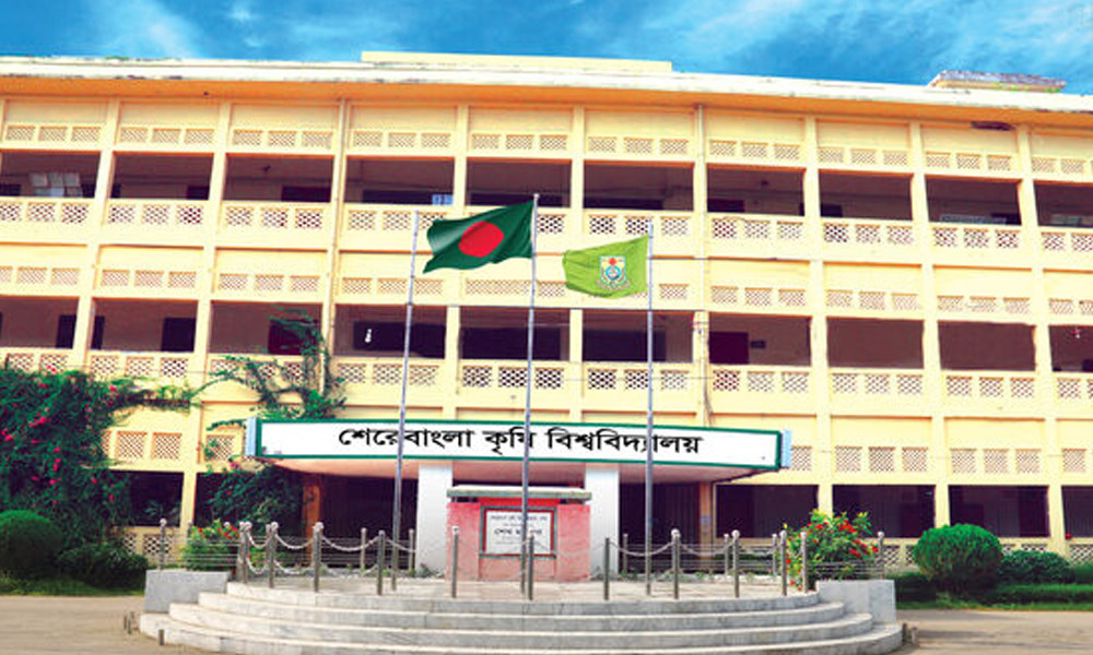 প্রোগ্রামে না যাওয়ায় দুই ছাত্রীকে হল ছাড়ার নির্দেশ ছাত্রদল নেত্রীর