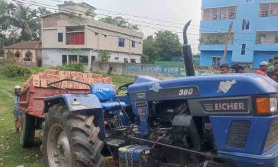 মনোহরদীতে ট্রলি উল্টে চালক নিহত, আহত ১