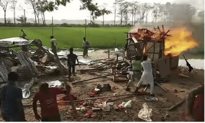 কুষ্টিয়ায় অসামাজিক কাজের অভিযোগে তিনটি খাবারের হোটেলে ভাঙচুর–আগুন