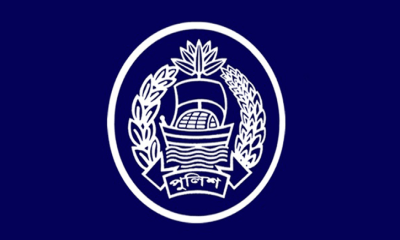 ট্রেনে পুলিশ সদস্যের অশালীন অঙ্গভঙ্গির ভিডিও ভাইরাল, যা বলল পুলিশ
