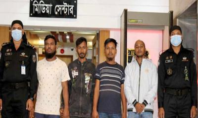 ১০ হাজার টাকার বিনিময়ে বাসে আগুন দিতেন তারা