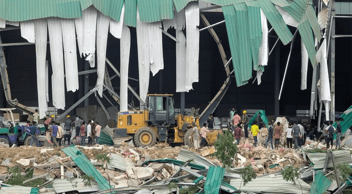বগুড়ায় টিএমএসএসের কবল থেকে সরকারি জমি উদ্ধার, স্থাপনা উচ্ছেদ