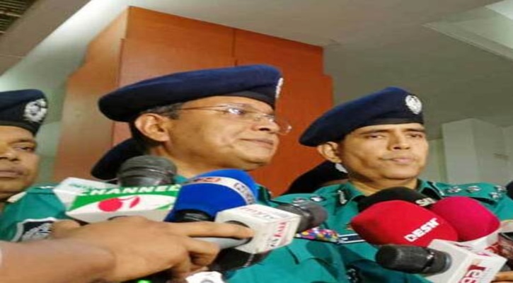মোটরসাইকেলের গতিসীমা নিয়ে যা জানালেন ডিএমপি কমিশনার