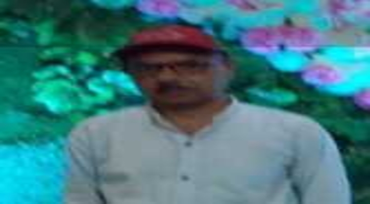 পরকিয়া প্রেমিকাকে নিয়ে অনৈতিক কাজে ধরা খেল এলজিইডির ফিরোজ - গণ পিটুনী