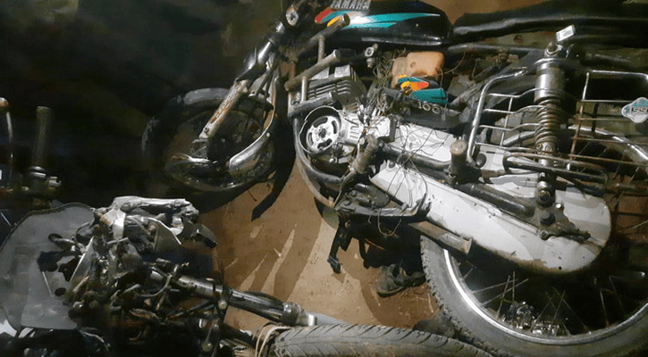 ঝিনাইদহে দুই মোটরসাইকেলের মুখোমুখি সংঘর্ষে নিহত ২