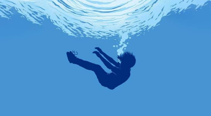 মতলবে পানিতে ডুবে শিশুর  মৃত্যু