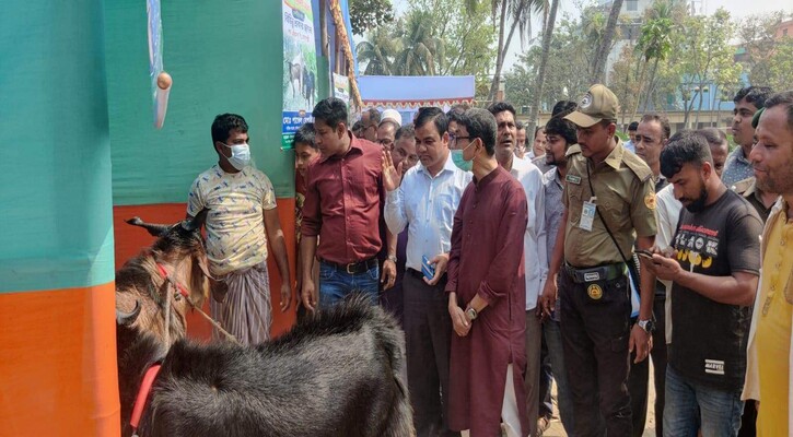 শরীয়তপুর সদর উপজেলায় প্রাণিসম্পদ প্রদর্শনী