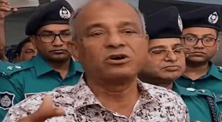 বাংলাদেশে পাচারের জন্যই ফেনসিডিল তৈরি করে ভারত: স্বরাষ্ট্র উপদেষ্টা