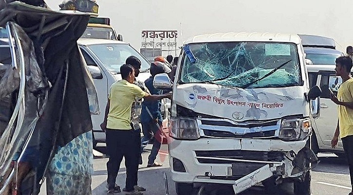 কাচপুরে মাইক্রোবাস-অটোরিকশা সংঘর্ষে ৪ জন নিহত