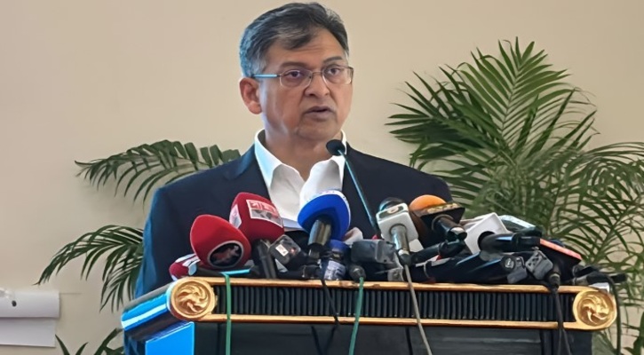 ফ্যাসিবাদের দোসরদের ধরলে পুলিশকে পুরস্কার: স্বরাষ্ট্রমন্ত্রী