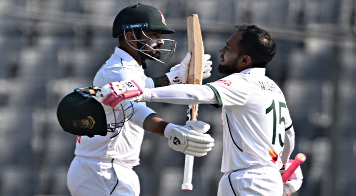 মুশফিক-লিটনের শতকে ৪৭৬ রানে থামল বাংলাদেশ