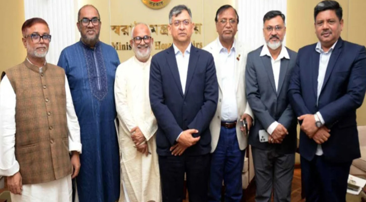 ছয় সিটিতে নতুন প্রশাসক, দায়িত্ব নিলেন একযোগে