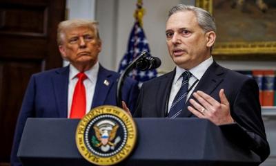 ইরান যুদ্ধ থেকে ‘বিজয় ঘোষণা করে বেরিয়ে আসার’ পরামর্শ ট্রাম্পের উপদেষ্টার