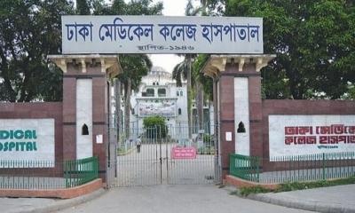 যাত্রাবাড়ীতে কাভার্ড ভ্যানের ধাক্কায় প্রাণ গেল পথচারীর
