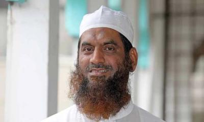 রিসোর্টকাণ্ড নিয়ে মুখ খুললেন মামুনুল হক