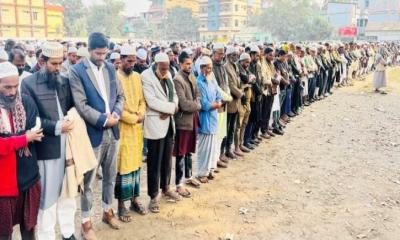 মতলবে খালেদা জিয়ার গায়েবানা জানাজায় সর্বসাধারনের ঢল