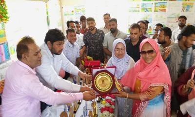 মতলব ১১১নং মডেল সপ্রাবিতে কৃতি শিক্ষার্থী ও গুনিজন সংবর্ধনা