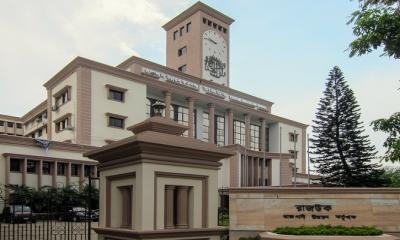 রাজধানীতে ৩০০ ঝুঁকিপূর্ণ ভবন শনাক্ত: বড় দুর্ঘটনার আশঙ্কা–রাজউক চেয়ারম্যান