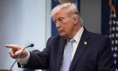 চুক্তি না মানলে ইরানে আরও শক্তিশালী হামলার হুমকি ট্রাম্পের