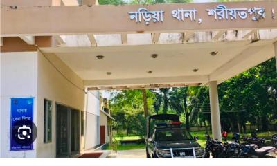 নড়িয়ায় বাড়ী ঘরে হামলা ভাংচুর, বোমা বিস্ফোরনের ঘটনায় থানায় মামলা,এলাকায় পুরুষ শূন্য