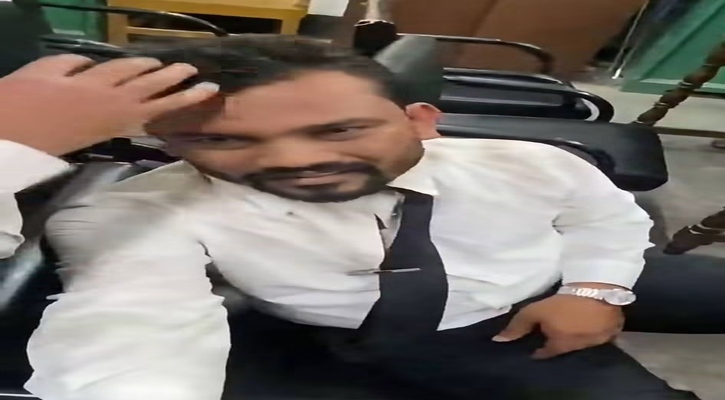 শরীয়তপুরে দুই আইনজীবী সন্ত্রাসী হামলার শিকার
