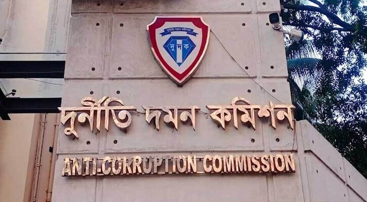 সাবেক সেনাপ্রধানের ভাই আনিসের দেশত্যাগে নিষেধাজ্ঞা