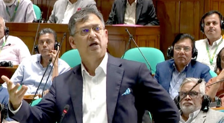 ফেসবুকের বিরুদ্ধে সরাসরি ব্যবস্থা নেওয়ার সুযোগ নেই: স্বরাষ্ট্রমন্ত্রী