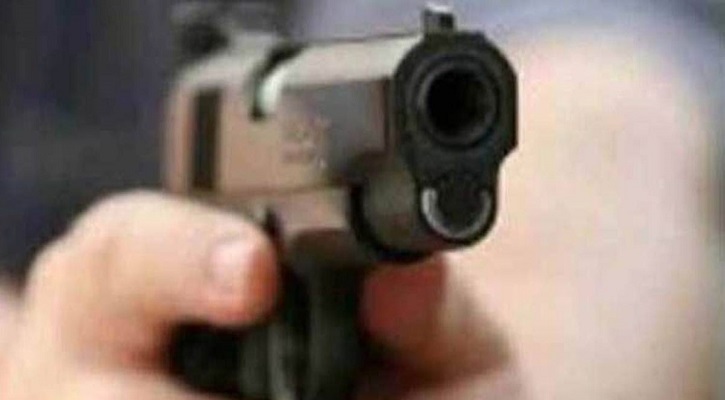 নয়াবাজারে গুলিবর্ষণ: যুবদল নেতা রাসেল গুরুতর আহত