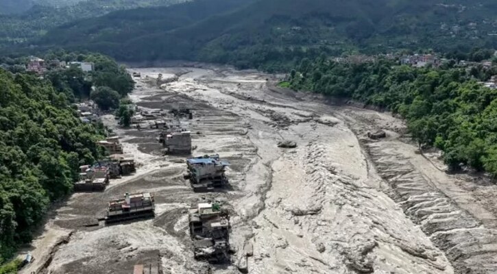 নেপাল-তিব্বতে ভয়াবহ বন্যা, নিখোঁজ ১ হাজার ৫০০
