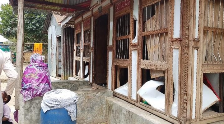 নড়িয়ায় সংঘর্ষে ৪০ বাড়িতে হামলা-ভাঙচুর, আটক ১০