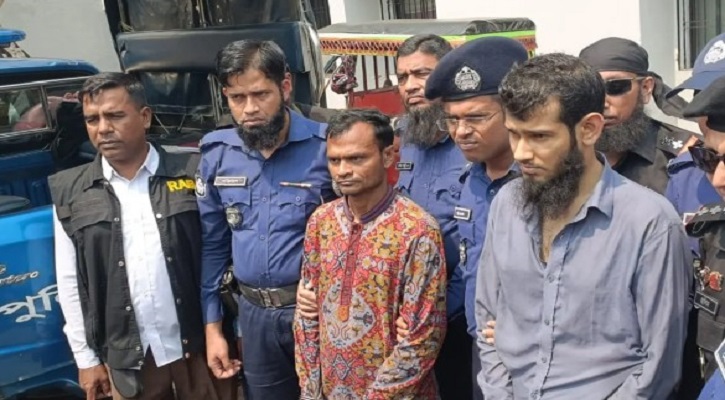 নদীর তীরে মাথাবিহীন মরদেহ উদ্ধার, ঘটনায় দুইজন গ্রেপ্তার