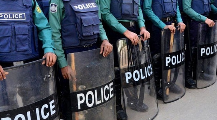 ফাঁকা ঢাকায় নিরাপত্তায় ১৫ হাজার পুলিশ মোতায়েন