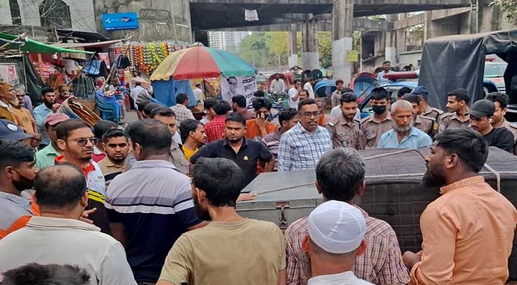 ৭ মার্চের ভাষণ বাজানোয় ঢাবির সাবেক শিক্ষার্থীসহ আটক ২