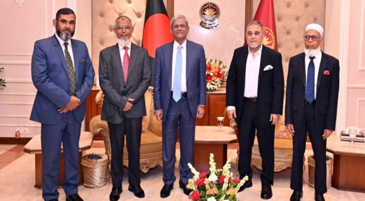 রাষ্ট্রপতির সঙ্গে ইসি প্রতিনিধিদলের সৌজন্য সাক্ষাৎ