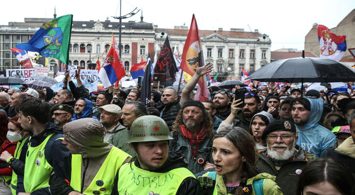 আন্দোলনকারীদের ওপর হামলার বিচার দাবি সার্বিয়ার শিক্ষার্থীদের