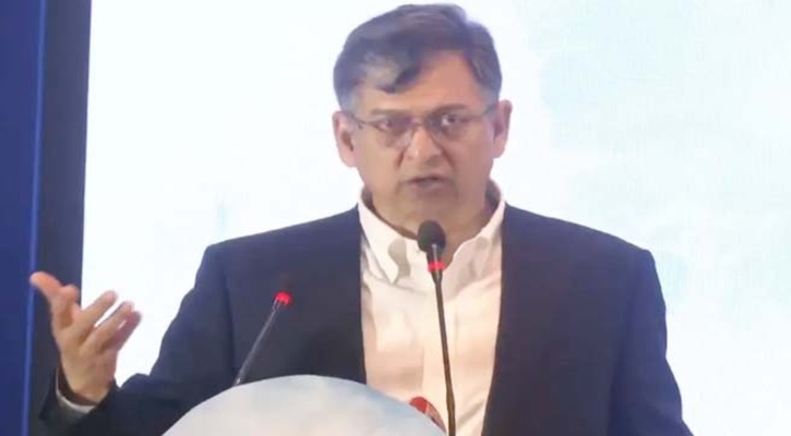 মবোক্রেসি কঠোর হস্তে দমন করতে হবে: সালাহউদ্দিন আহমদ