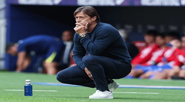 খারাপ পারফরম্যান্সে সেভিয়ার কোচ বরখাস্ত