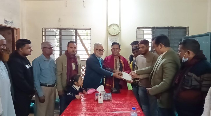 শিশুদের পাশে দাঁড়ালেন বি.এল স্কুল এক্সস্টুডেন্টস এসোসিয়েশন- নগদ অর্থ ও উপহার প্রদান